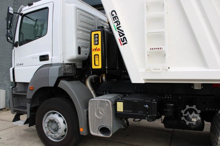 Wywrotka Mercedes-Benz Axor 3344 K 6x4 Tipper Truck