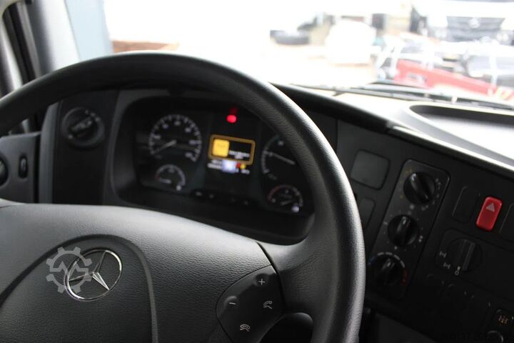 Sklápěč Mercedes-Benz Axor 3344 K 6x4 Tipper Truck