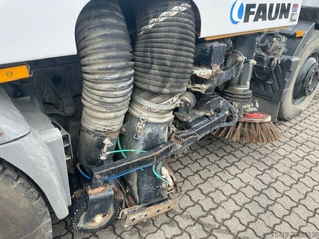 Speciale doeleinden vrachtwagen Mercedes-Benz 1524 Atego 4x2 Faun Viajet