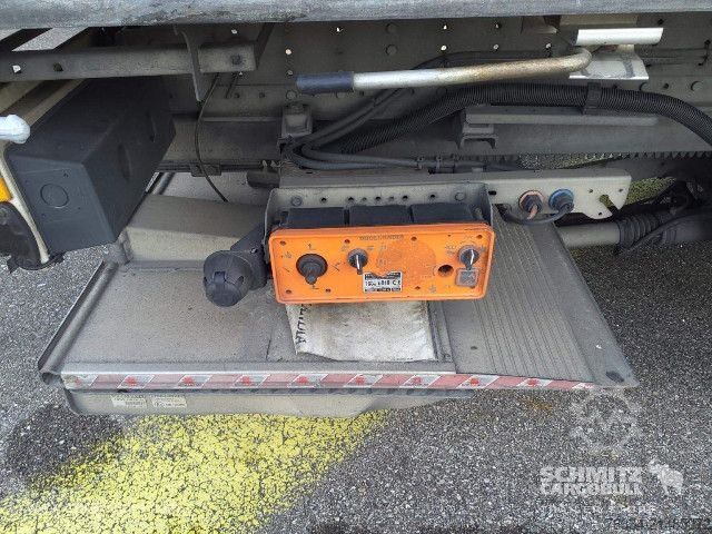 Åben sættevogn med presenning Schmitz Cargobull Semitrailer Curtainsider Standard Hayon