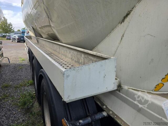 Semirremolque silo SPITZER 55 cbm 6 Kammern, 6 Dockdeckel,  ALCOA LM