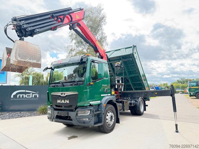 Camión volquete trilateral MAN TGM 18.320 4x2 Kipper KRAN 15m FUNK AHK