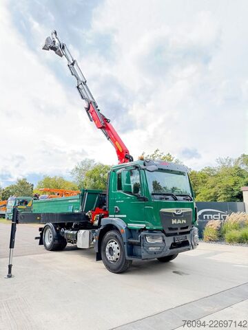 Camión volquete trilateral MAN TGM 18.320 4x2 Kipper KRAN 15m FUNK AHK
