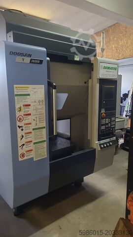 Centre d'usinage vertical DOOSAN T 3600D
