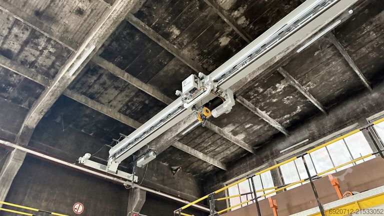 12.500 mm x 8 toneladas Demag Overhead crane