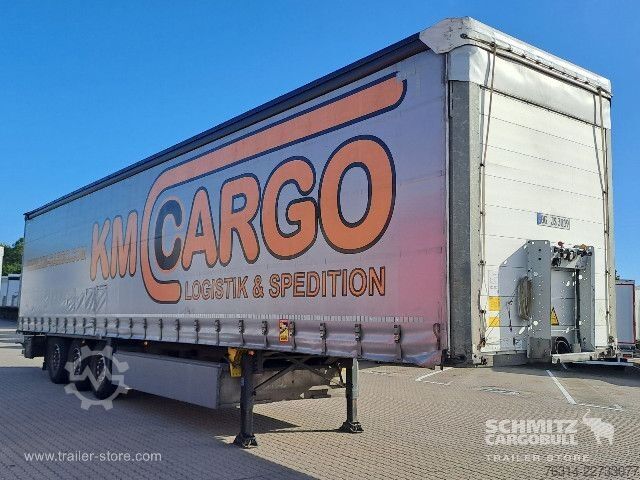 Nyitott ponyvás félpótkocsi Schmitz Cargobull Curtainsider Standard Getränke