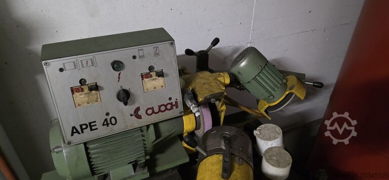 Matkap taşlama makinesi Cuoghi APE 40
