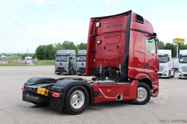 Standardni tegljač Mercedes-Benz Actros 1853LS DRIVEREXTENT+