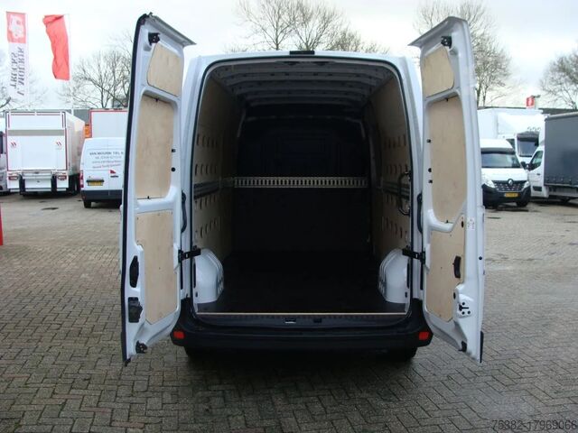 Kastenwagen Renault Master ELECTRIC E-TECH Z.E. 52 KW - L3H2 GESLOT...