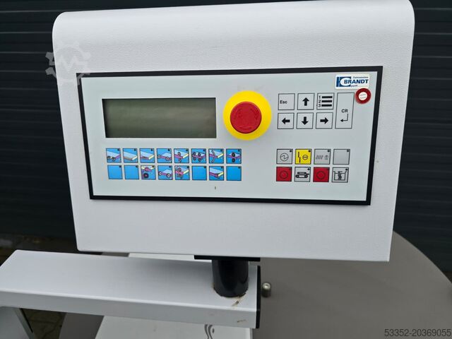 Machine à plaquer les bords Brandt ambition 1210