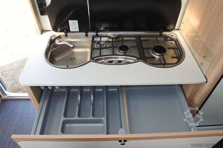 Caravan DETHLEFFS Aero 500 QSK Touring-Pak.,1800 kg,Mover Truma