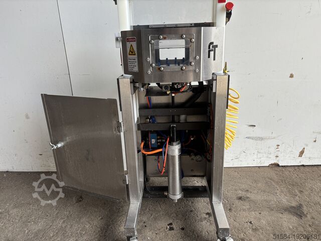 Kuchenschneider Food Tools CS4AAC