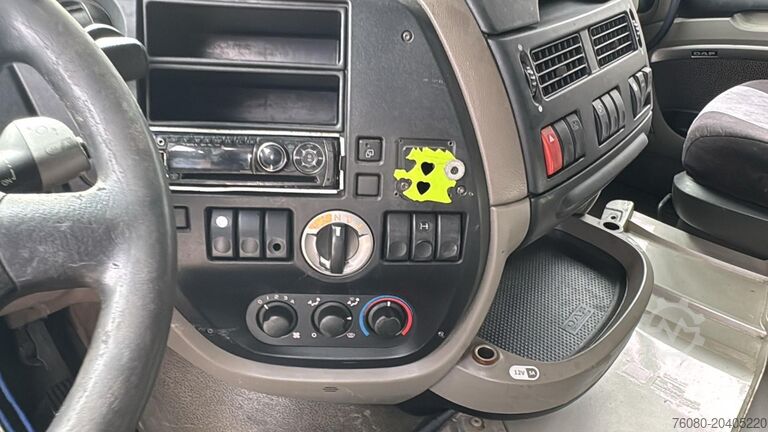 Standaard trekker DAF XF 105.460 (GOOD CONDITION / BONNE ETAT)