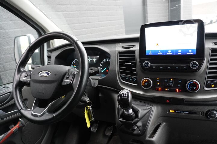 Bestelbus Ford Transit Custom 2.0 TDCI 130PK L2 EURO 6 - Airco...