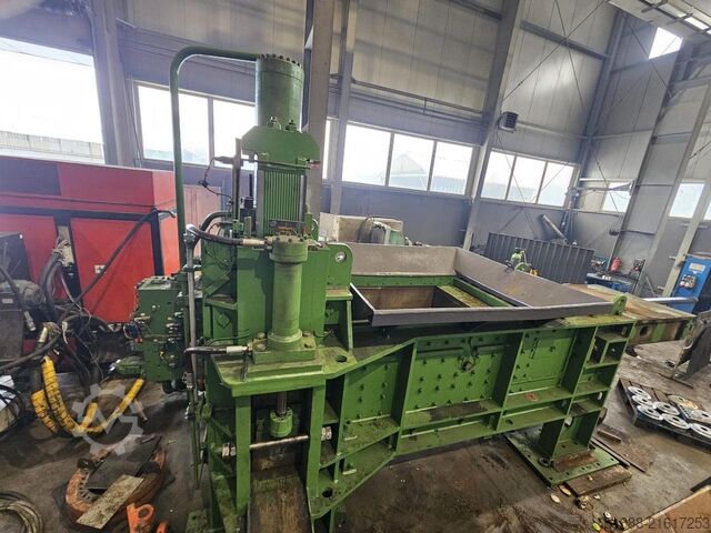 Packing press Henschel PS 3-30 / 30 B