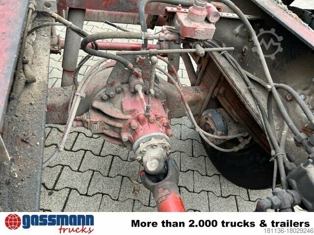 Chassi de caminhão Iveco 150-16 4x2