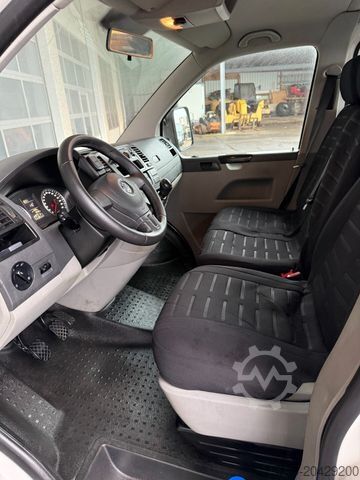 Pick-up bestelwagen VOLKSWAGEN VW T 5 2,0 TDI  Doka AHK Klima 114 PS