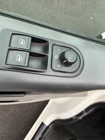 Pick-up dodávka VOLKSWAGEN VW T 5 2,0 TDI Doka AHK Klima 114 PS