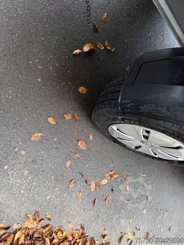 Pick-up dodávka VOLKSWAGEN VW T 5 2,0 TDI Doka AHK Klima 114 PS