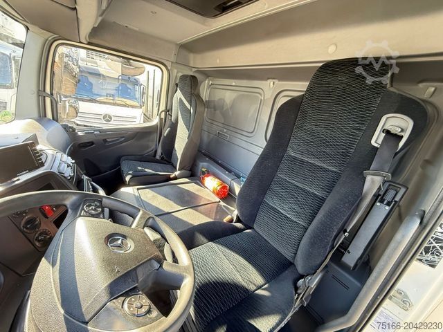 Sandučar kamion MERCEDES-BENZ ATEGO 1530 L Koffer 7,85 LBW 2.000 kg*E6 D*AHK