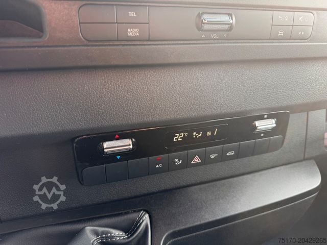 Pick-up van MERCEDES-BENZ Sprinter 314 CDI 4x4 DoKa 3665 Klima AHK