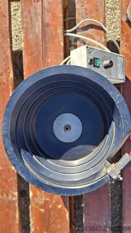 Vibratory feeder, bowl feeder MHK KWF 30