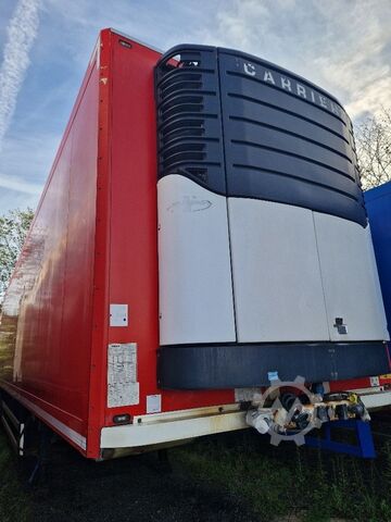 Semiremorcă frigorifică SCHMITZ CARGOBULL Kühlkoffer SKO10 LBW Bär 2 t Carrier Max. 1300