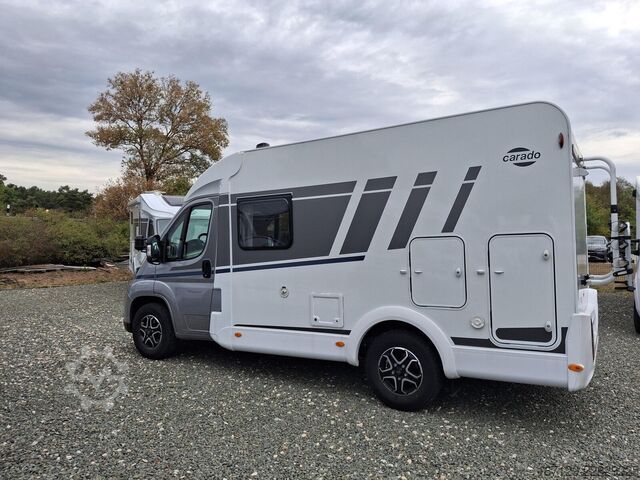 Camping-car semi-intégré CARADO V 132