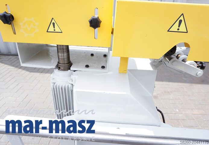 Tappemaskine (maskine til tapning), fræser Czopiarka LÖWER