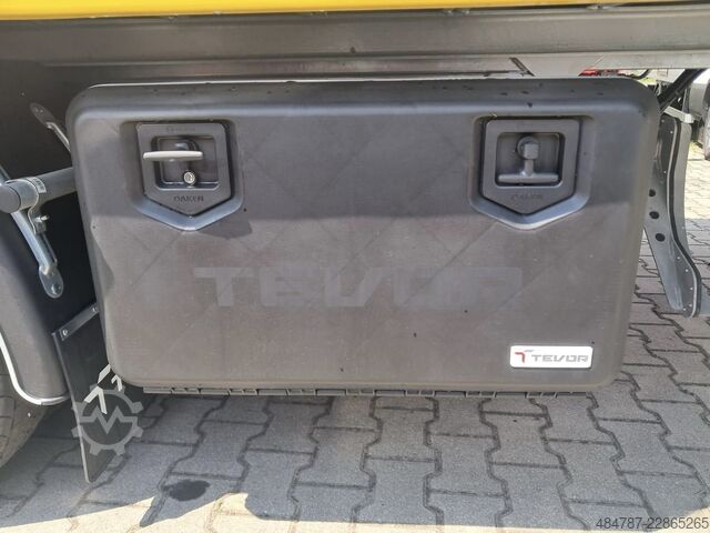 Takelwagen IVECO 70C18HA8 Daily D/P Doppelkabine Schiebeplateau-