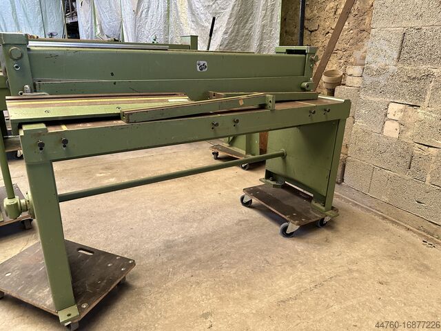 Guillotineschaar en klapbank Schechtl HT KS 150
