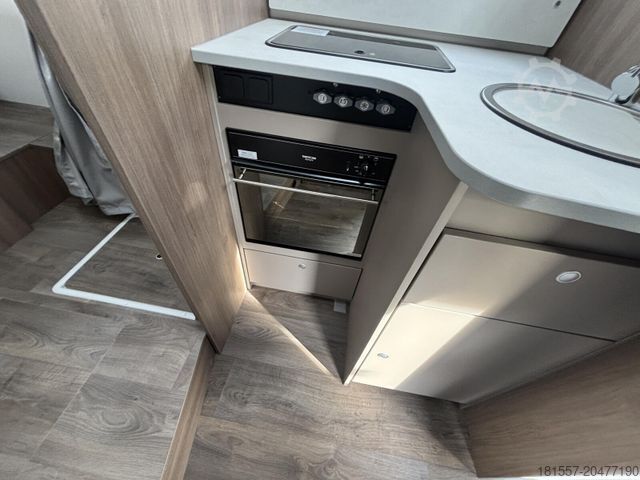 Integrated camper CARADO pro+ I 449