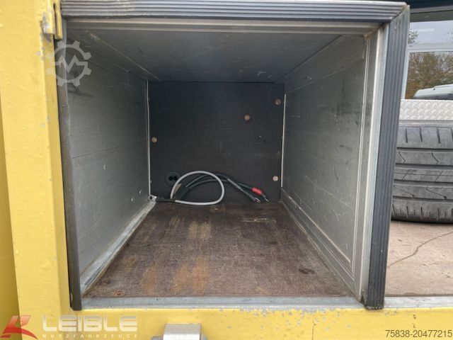 Pick-up van VOLKSWAGEN T5 2.0 TDI*TOP*4Motion*AHK*LED*Vollluft*Klima