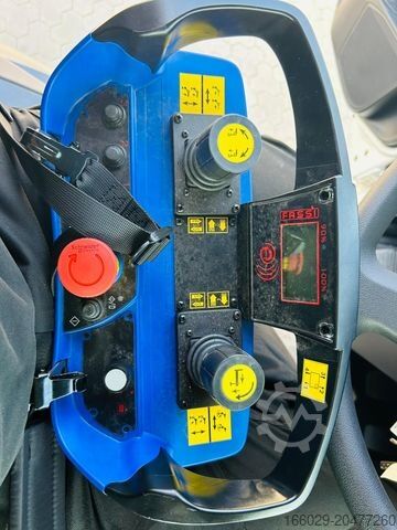 Truck mounted crane MAN TGS 41.520 8x8 mit Fassi Ladekran F710RA.2.26