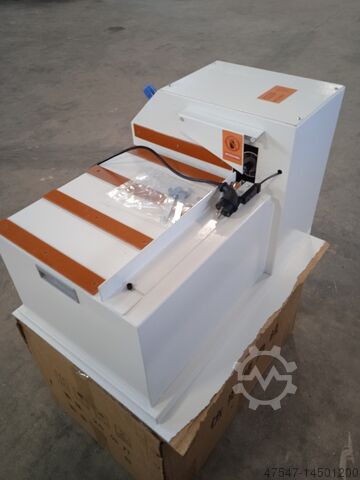 21-09- Mașină de rotunjit colțuri WOODLAND Woodland machinery