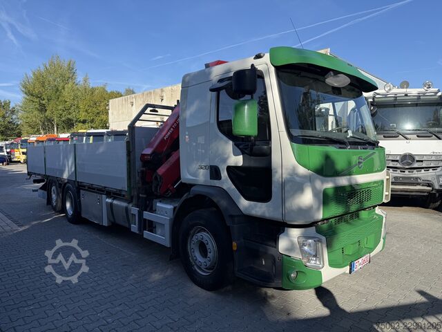 Grue montée sur camion Volvo FE320 6X2 HMF 1620 K5 bis 18.50 Meter