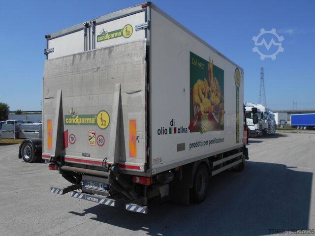 Koelwagen Renault D16