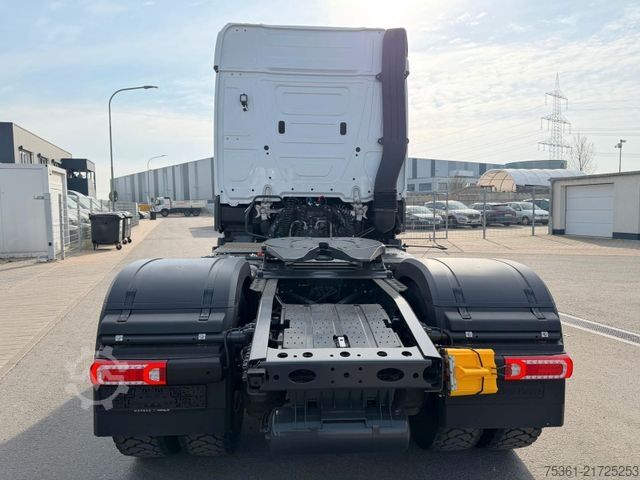 Standaard trekker MERCEDES-BENZ Actros Gigaspace 1848 4x4 HAD Hydro. RETARDER