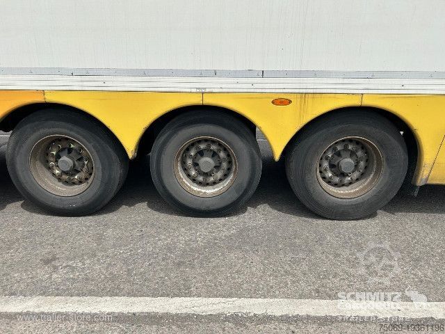 Skříňový návěs Gray & Adams Dryfreight Standard