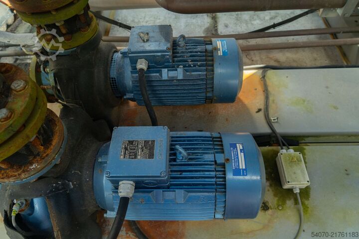 Chiller Used Industrial chiller Uniflair BREC2202A 503 kW