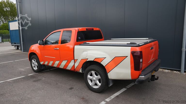 Kamionet Isuzu D-MAX PICK UP 4x4