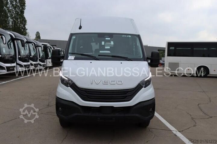 Minibus Iveco Daily Line /Airco / USB /Automatic door
