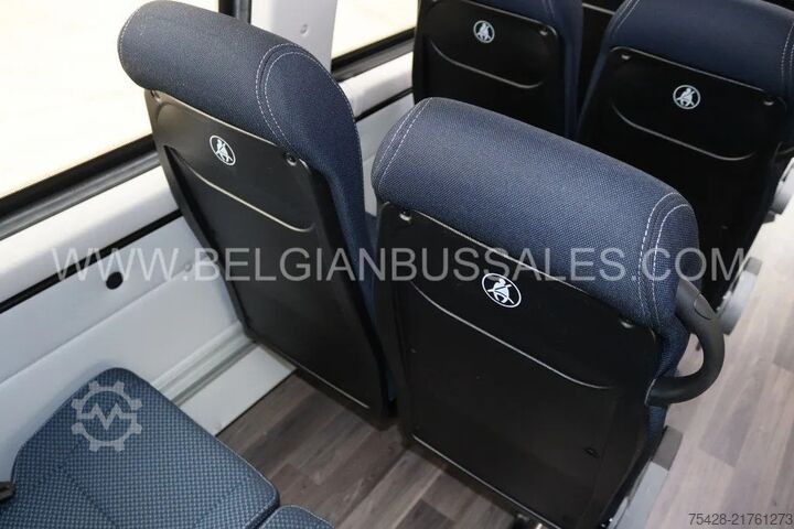 Minibus Iveco Daily Line /Airco / USB /Automatic door