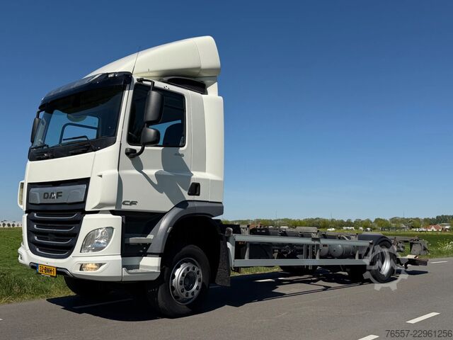 Chassis com cabina DAF CF 340 CF 340. EURO6. BDF