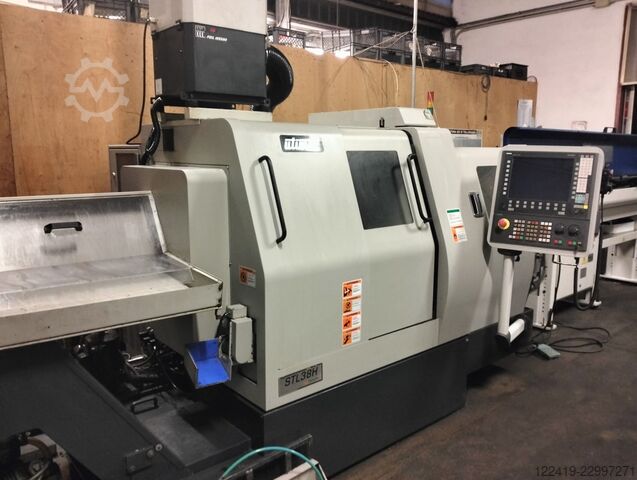 Torno automático de barras HANWHA STL38