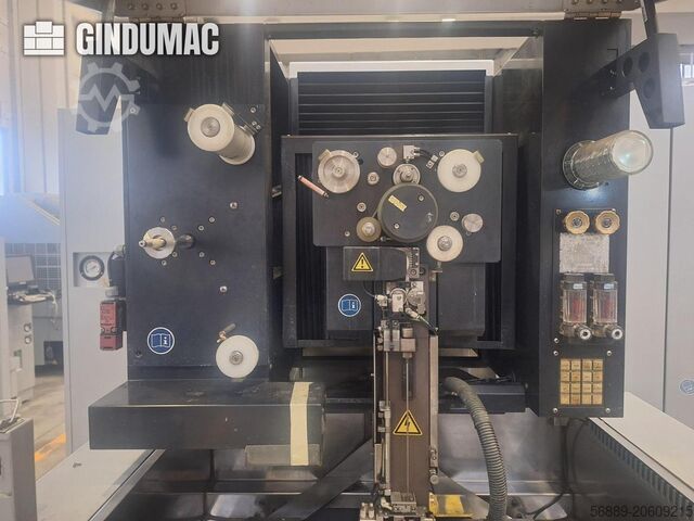 Máquina de electroerosión por hilo Sodick AQ 400L