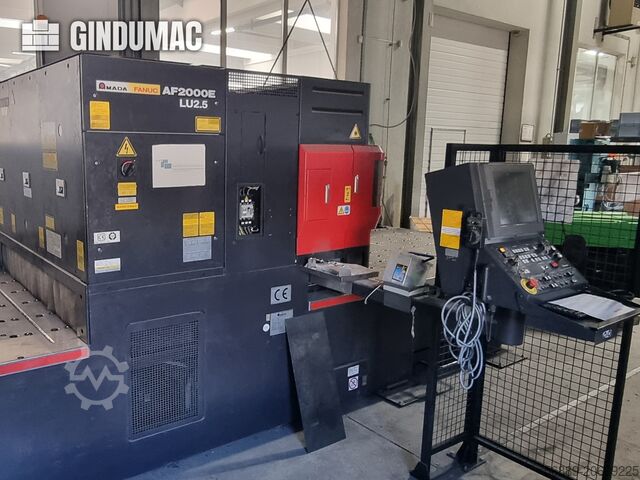 Máquina de corte por láser de CO2 AMADA LC-2415 ALPHA IV