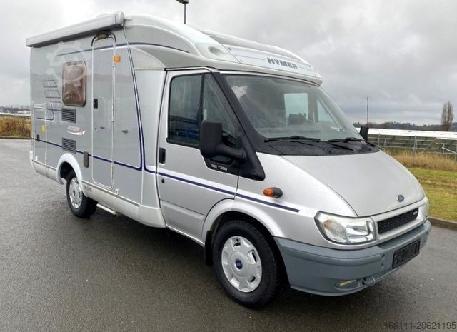 Polointegrovaný obytný vůz HYMER/ERIBA Van 522 - Festbett - Sat/TV - Klima - Garage -