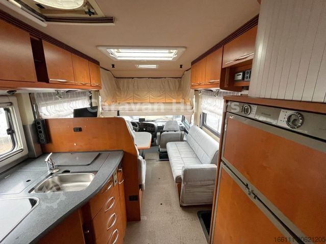 Integrovaný obytný vůz NIESMANN+BISCHOFF Flair 7100 IC - Fest/Hubbett - Automatik - AHK