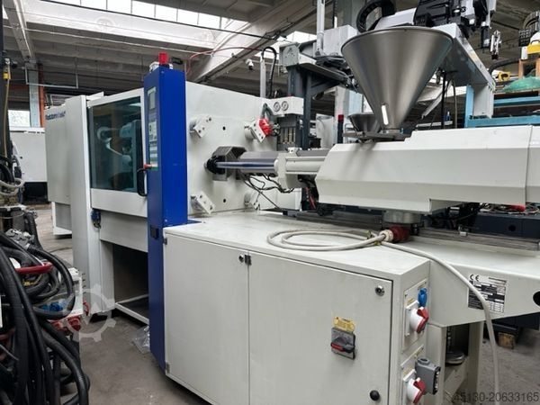 Spuitgietmachine Wittmann Battenfeld TM 100/525